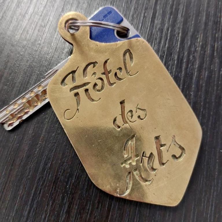 Hôtel des ARTS Aix - Resim 4