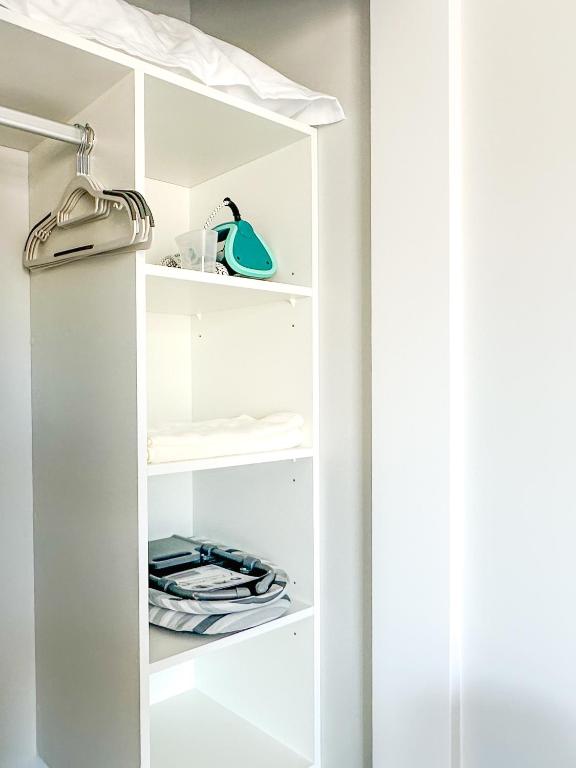 Graceful Stay 3BR beside UC - Resim 15