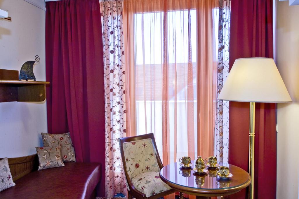 Amira Boutique Hotel Hévíz Wellness & Spa - Resim 42