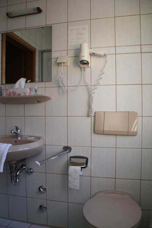 Koupelna v ubytování Hotel Thüringer Hof