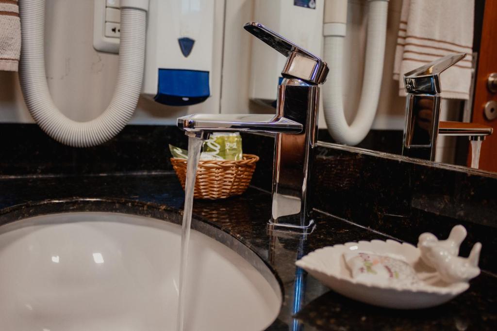 Apartamento com Chuveiro