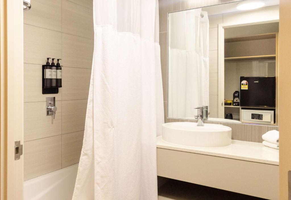 Sudima Auckland Airport - Resim 32