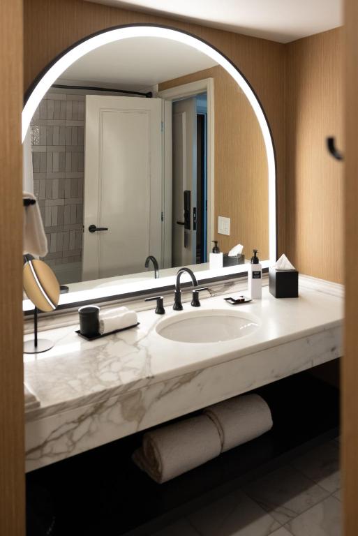 Omni Las Colinas Hotel photo 4