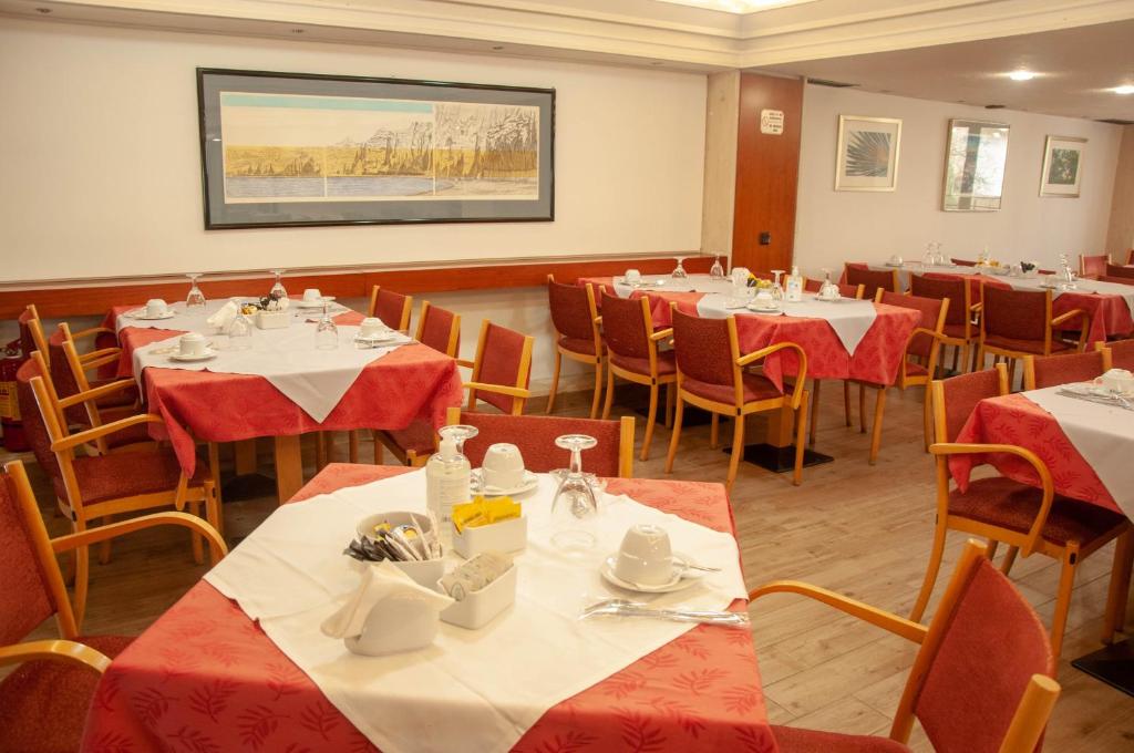 Restaurace v ubytování Hotel Samaras