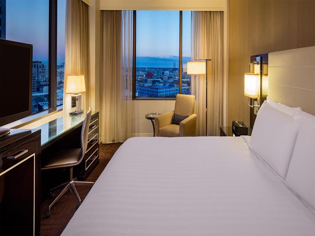 Hyatt Regency New Orleans - Угловая Комната Короля