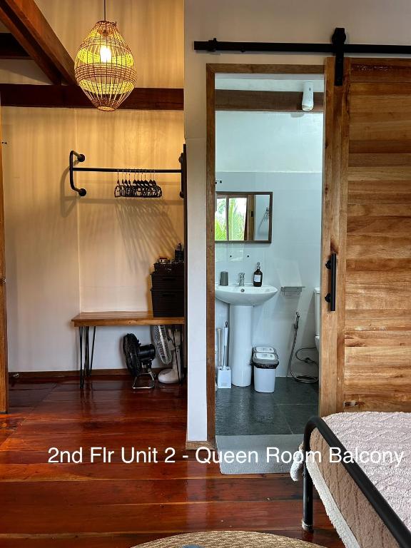 Vannituba majutusasutuses Wayans Siargao Homestay