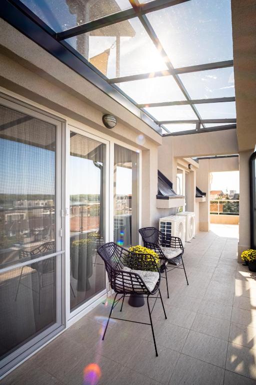 Balkón nebo terasa v ubytování Sunny River Loft