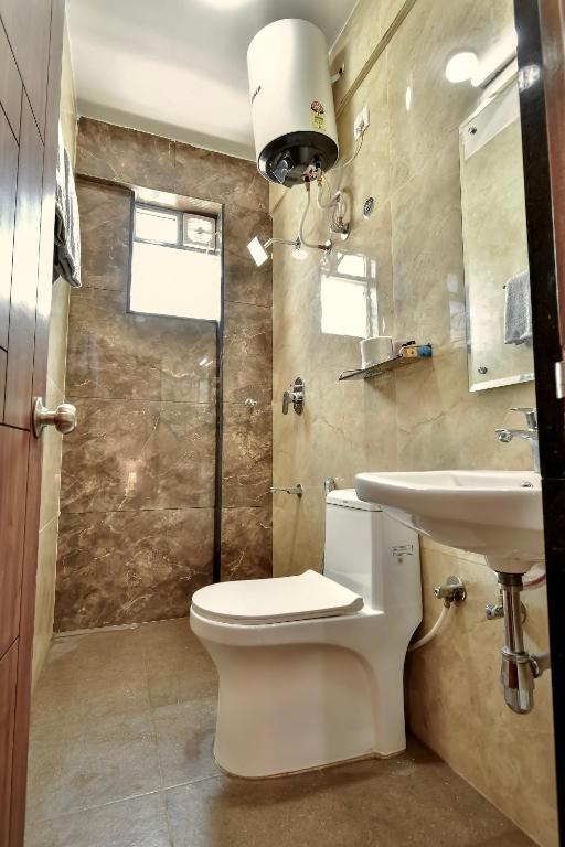 Koupelna v ubytování Ega Orchid, Luxury Apartment in Brookefield