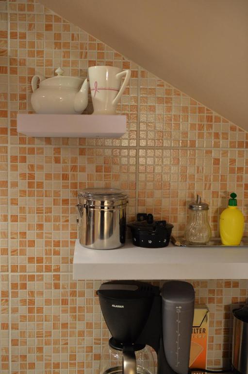 Kuchyňa alebo kuchynka v ubytovaní Sopron Eszter Apartman