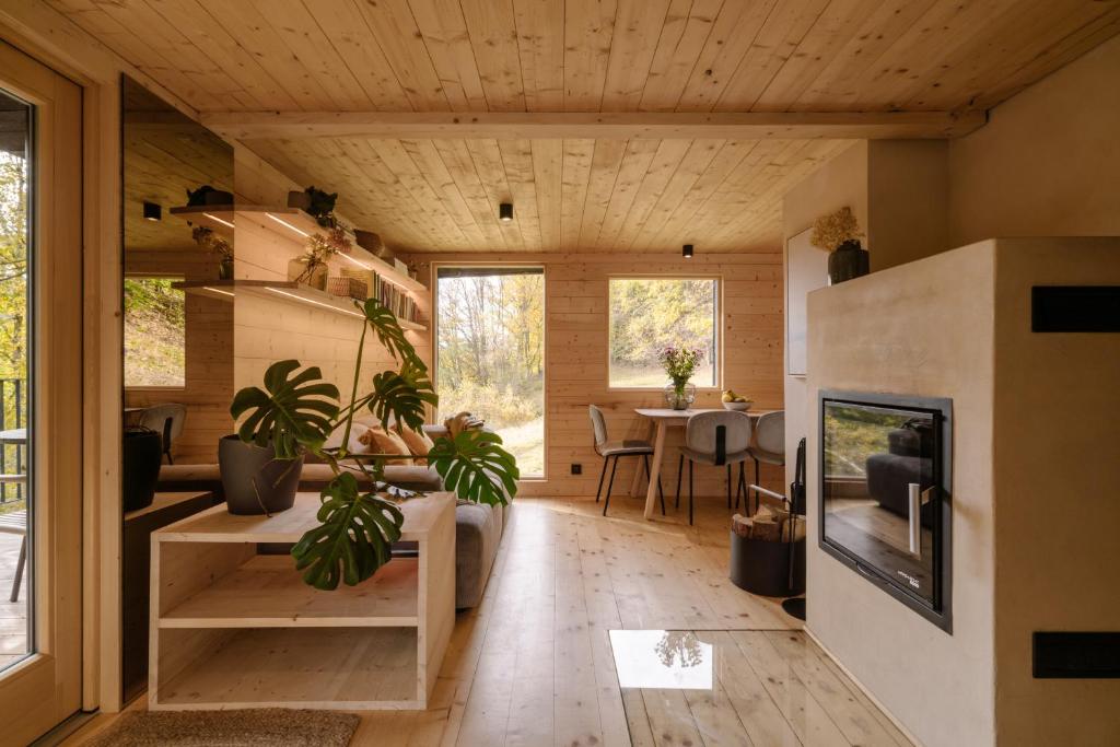 TV a/nebo společenská místnost v ubytování Chalet Tré