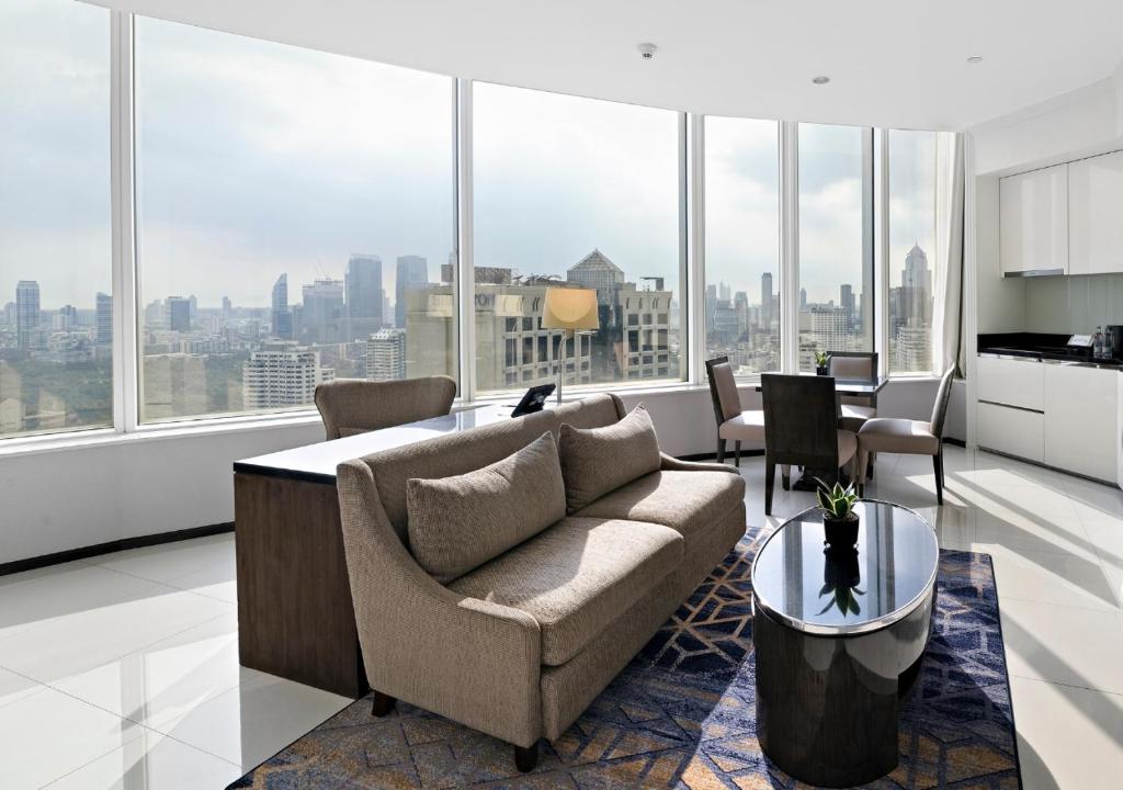 Grande Centre Point Hotel Terminal21 - 16