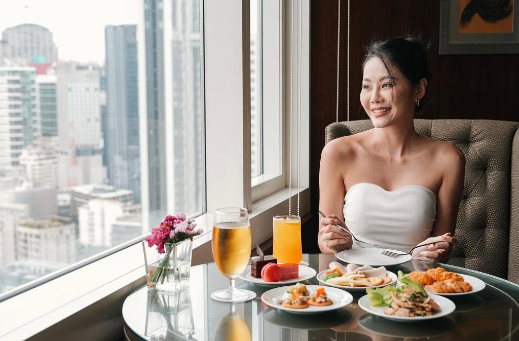 Hilton Bangkok Grande Asoke - Resim 13