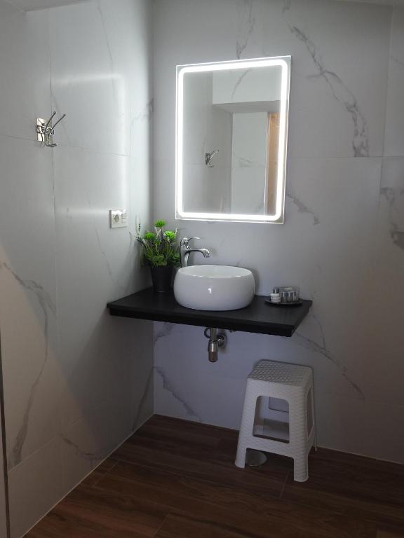 Sandra Rooms - Resim 35