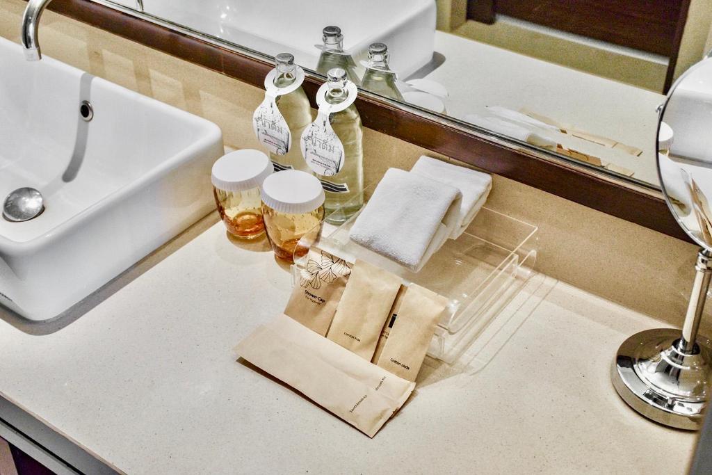 Hilton Bangkok Grande Asoke - Resim 40