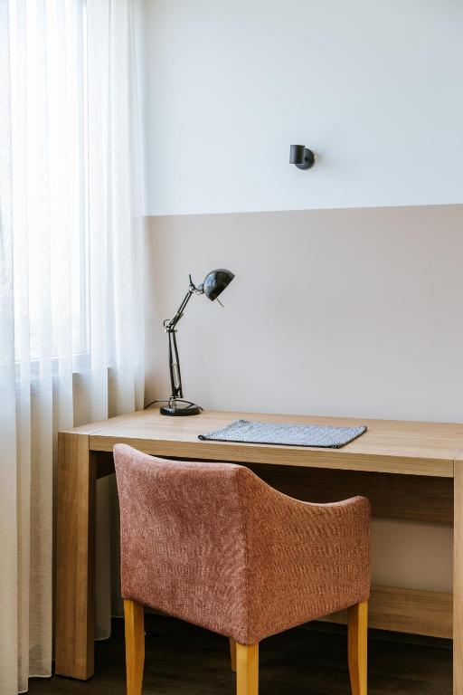WN LAB Hotel - including breakfast and parking - Deluxe Family Room