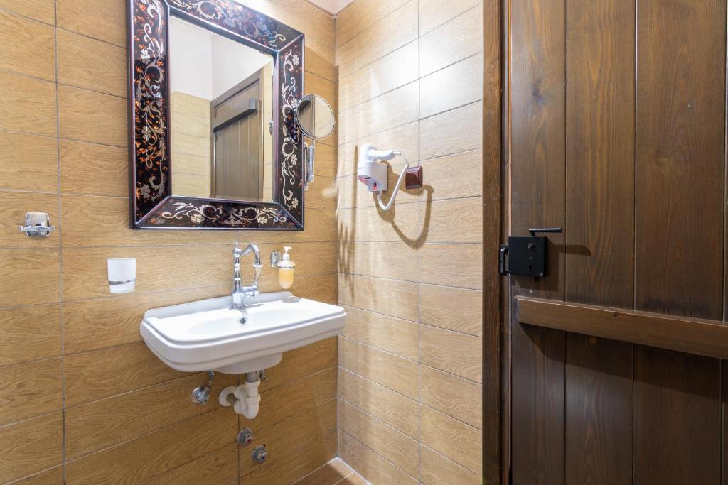 Koupelna v ubytování Oreiades Guesthouse
