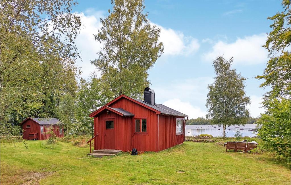 Fotografie z fotogalerie ubytování Awesome Home In Älmhult With Lake View v destinaci Häradsbäck