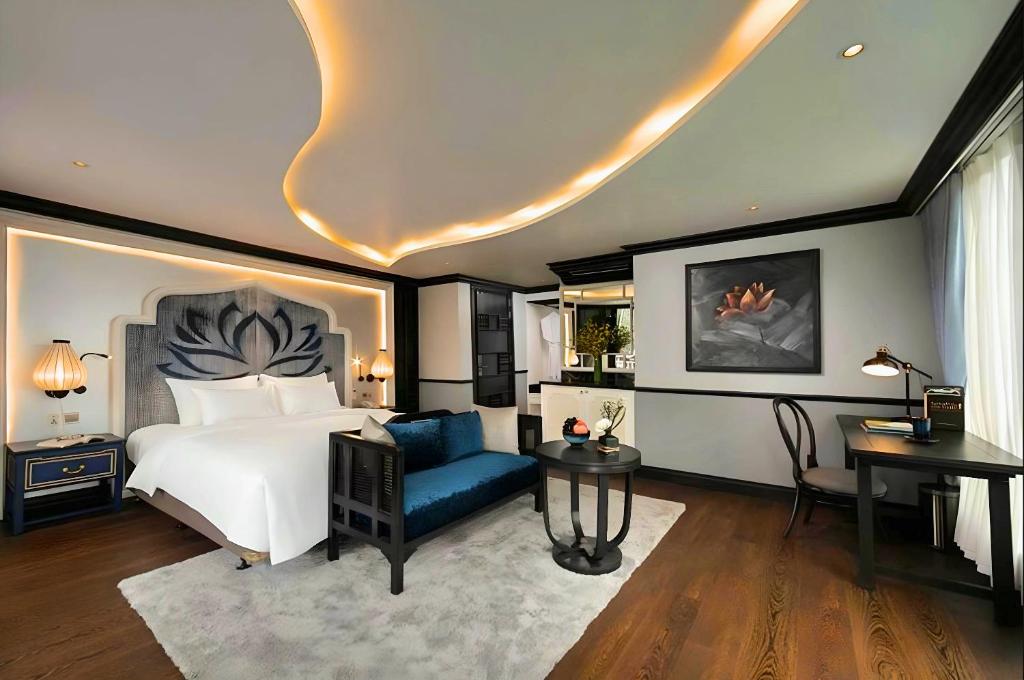 Le Journey Luxury Cruise - 15