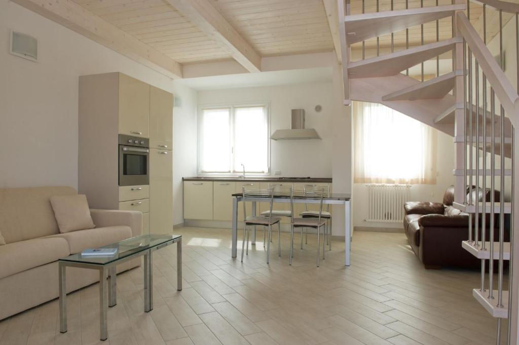 Camera & Caffè Cenni - Suite With Terrace