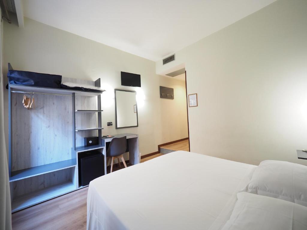 Hotel Osimar - Resim 6