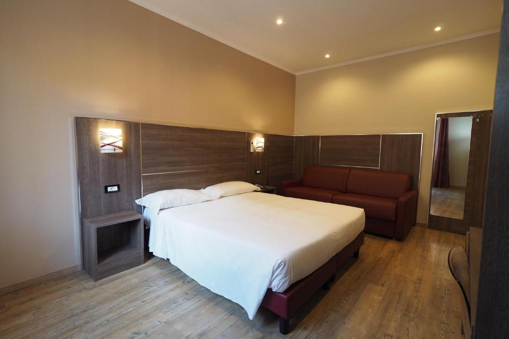 Hotel Osimar - Resim 36