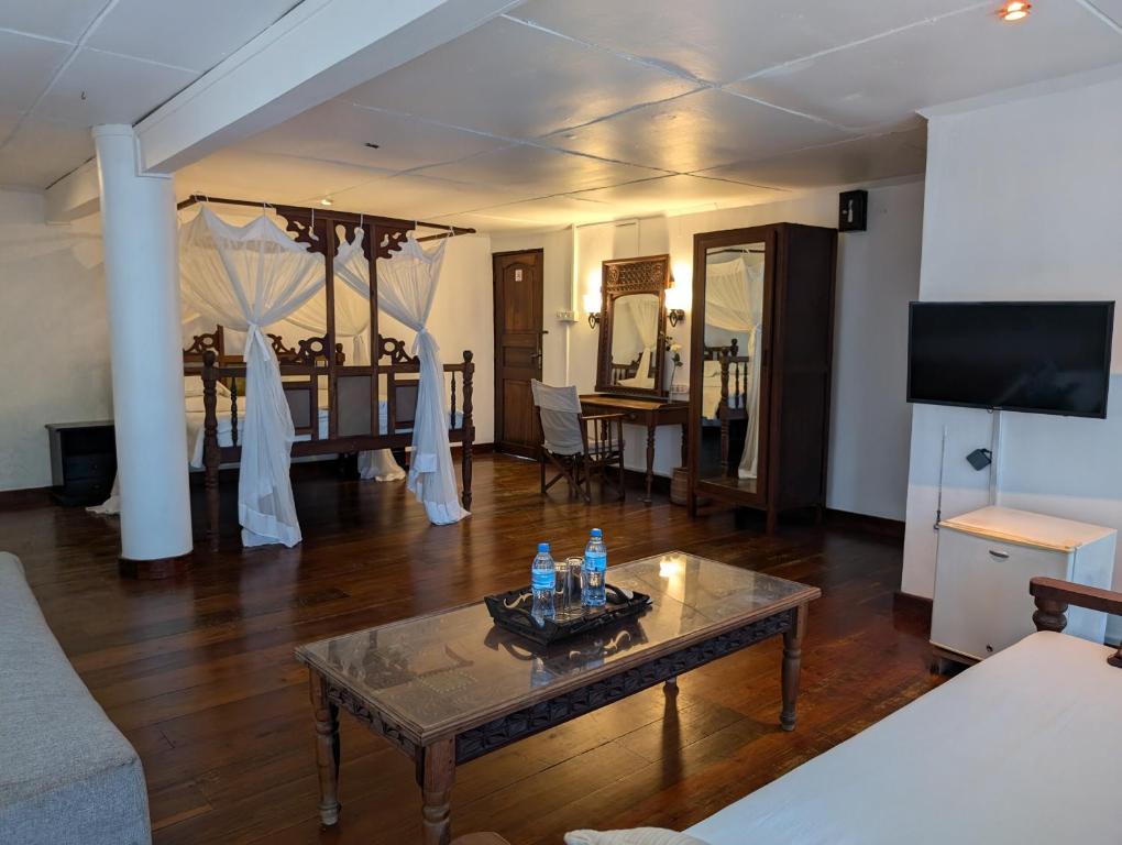 Q-Bar & Guesthouse - Cuarto King