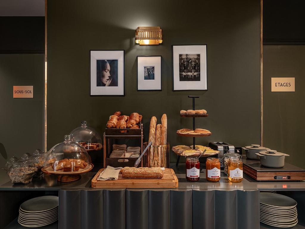 Bob Hotel - Resim 30