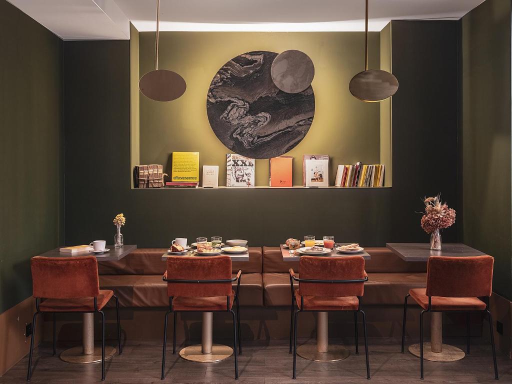 Bob Hotel - Resim 18