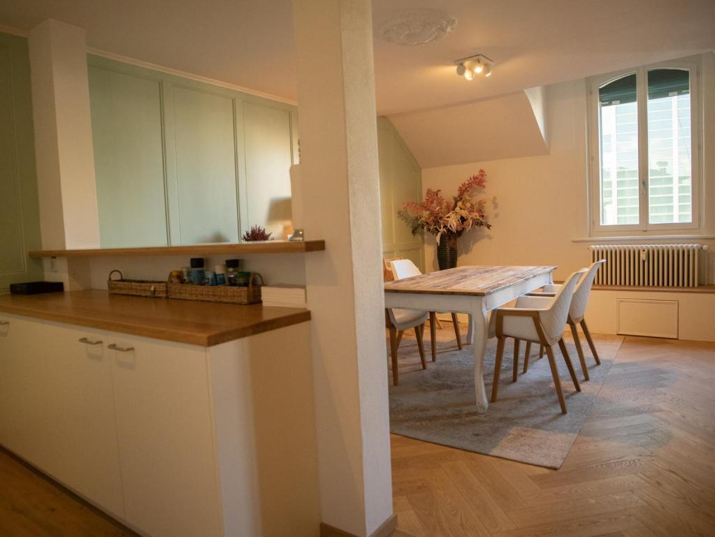 Familienwohnung im Herzen von Bern mit Pool und Sauna - Resim 21