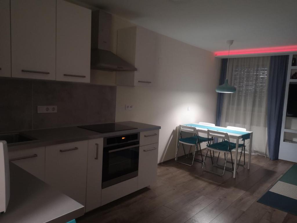 Tp Apartman 8300 Tapolca, Deák Ferenc utca 7. kép - 1