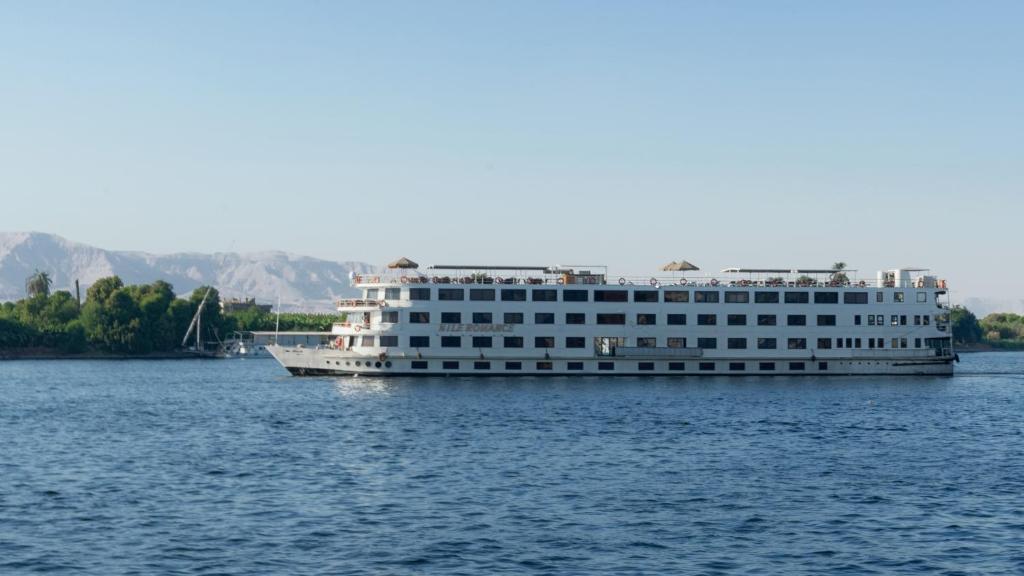 رحلة نيلية رومانسية: أفضل كروز للأزواج في النيل - تعريف رحلة نيلية رومانسية