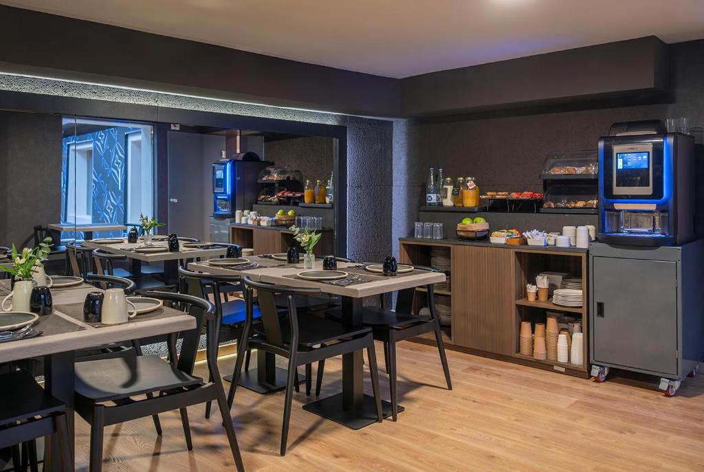 Hesperia Barcelona Barri Gòtic - Resim 41