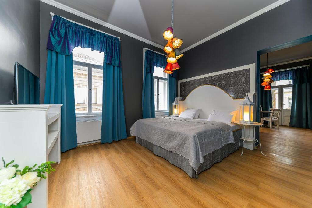 Royal Prague City Apartments - Resim 13