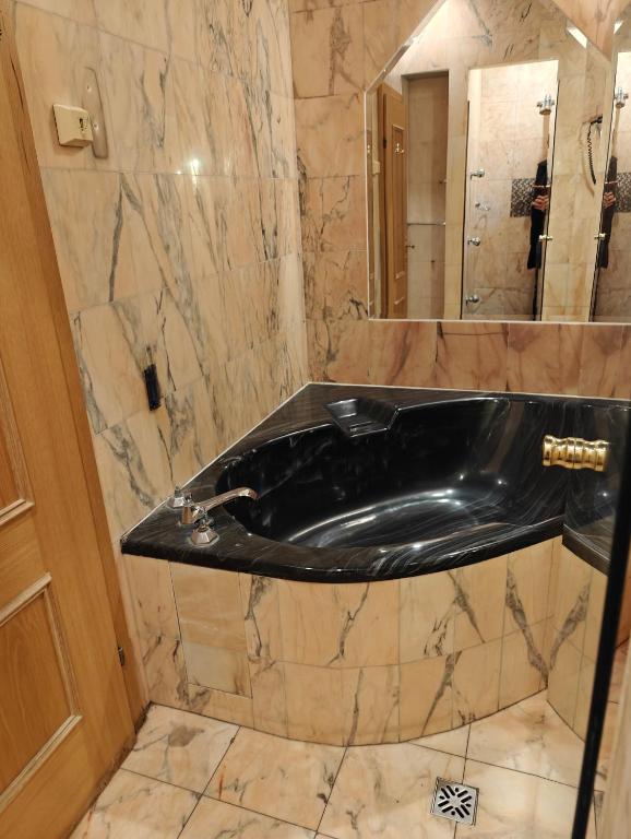 Hotel Viki - Resim 16