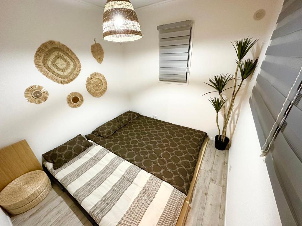 Ruang duduk di HSH渋谷Hotel 电车三分钟可以到达新宿 幡ヶ谷 巴士直达涉谷 全新装修独栋小楼