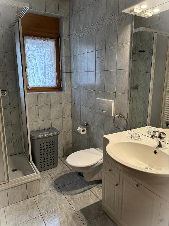 Koupelna v ubytování Residenz Darianne Leukerbad