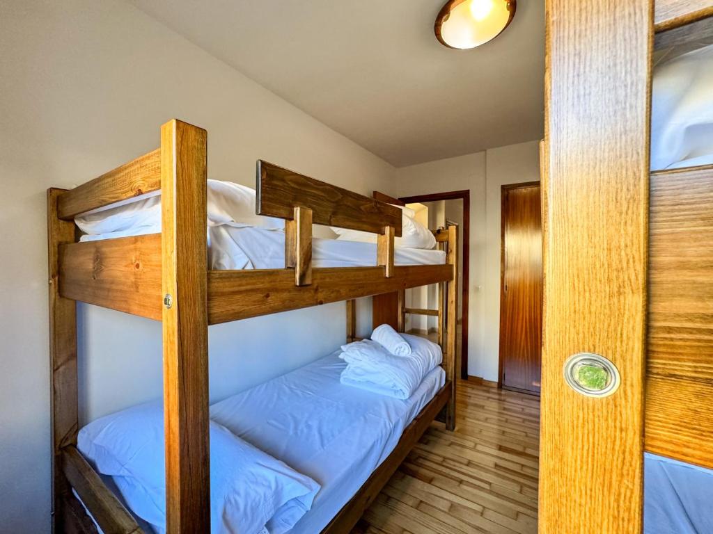 Postel nebo postele na pokoji v ubytování Cal Batllia 2