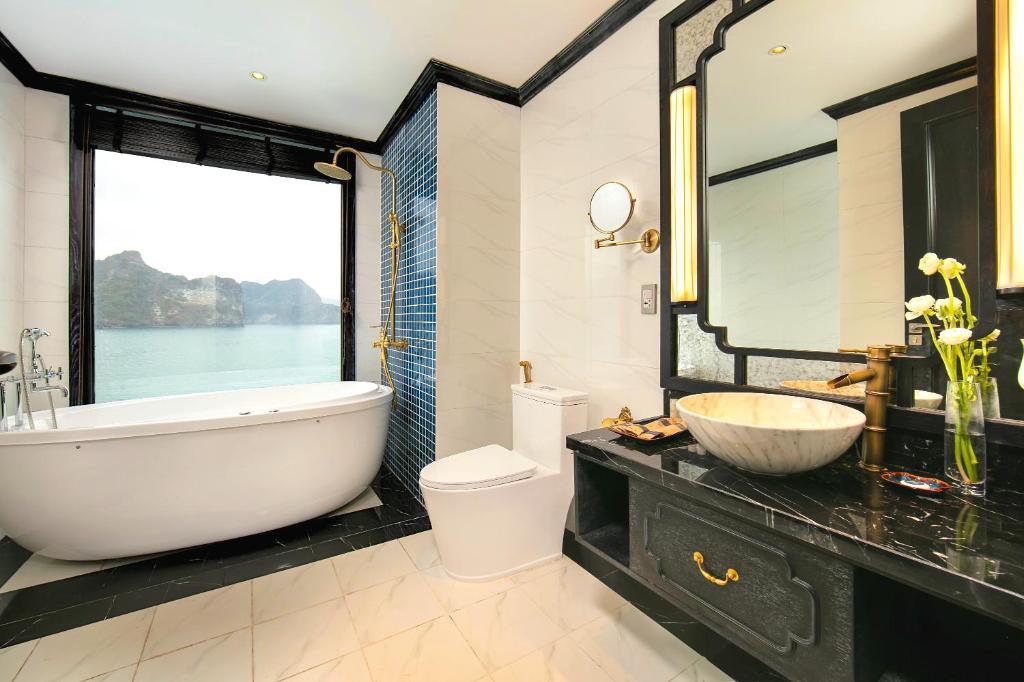 Le Journey Luxury Cruise - 18