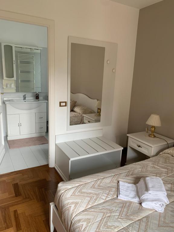 Postel nebo postele na pokoji v ubytování Villa Orsini