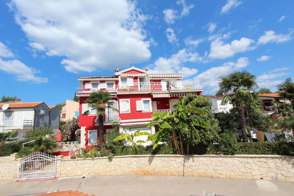 Budova, kde se apartmán nachází