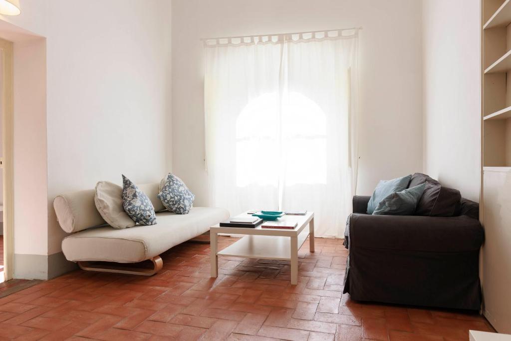 Santo Spirito Nest