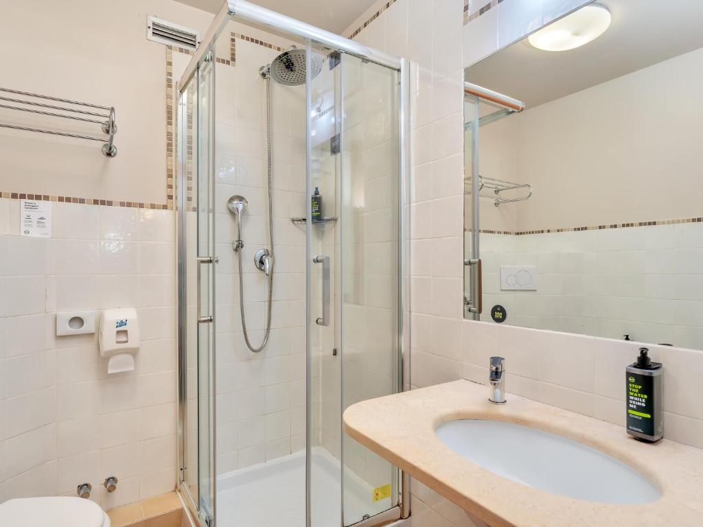 Koupelna v ubytování B&B Hotel Torino President