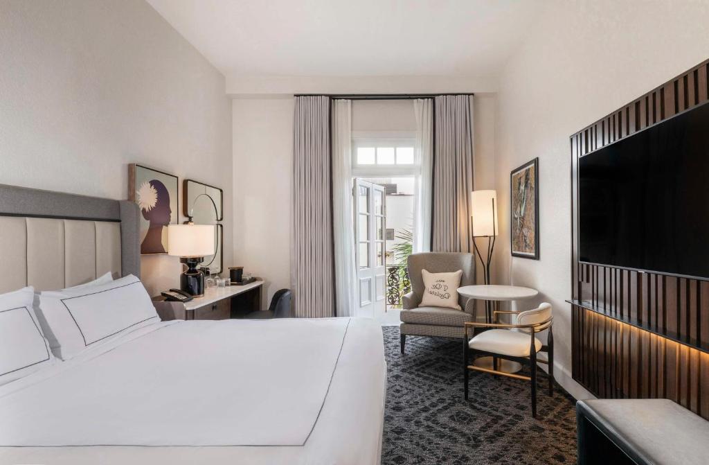 Mills House Charleston, Curio Collection by Hilton photo