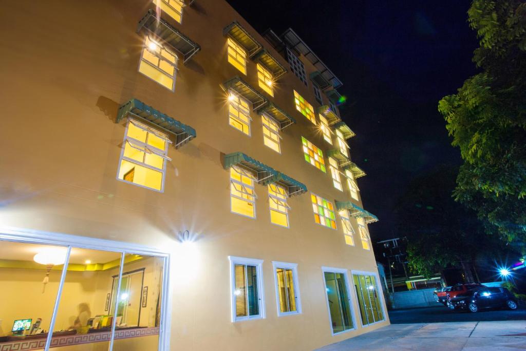 Le Hua Hotel - Resim 22