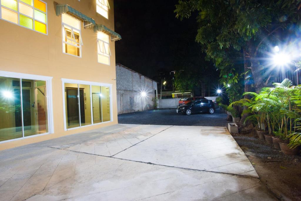 Le Hua Hotel - Resim 24