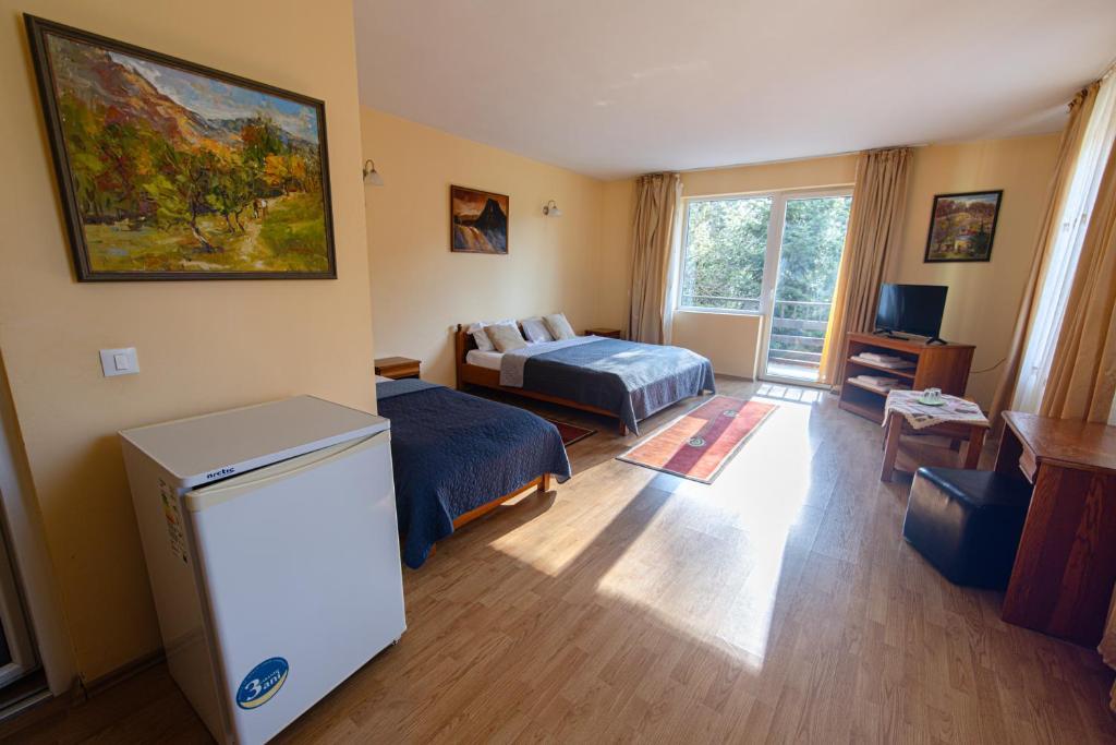 Pensiunea Limpedea - Triple Room With Mountain View
