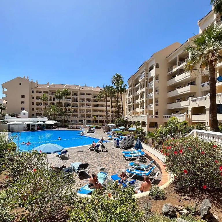 Holiday studio Apartment in Castle Harbour , Los Cristianos