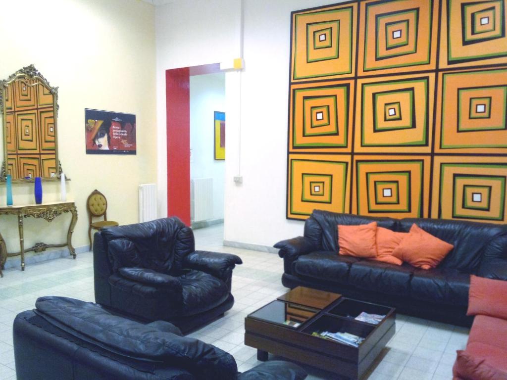 Posezení v ubytování Litus Roma Hostel