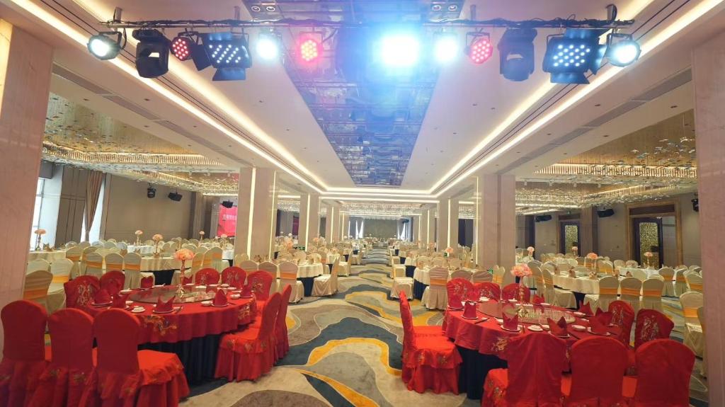 Fotografie z fotogalerie ubytování Mehood Lestie Hotel Dongguan Chang'an v destinaci Nongyucun