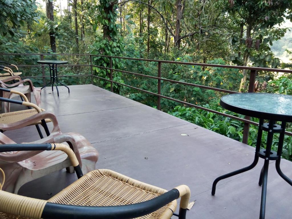 Μπαλκόνι ή βεράντα στο Jungle Retreat Wayanad
